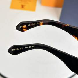 Picture of Louis Vuitton Sunglasses _SKUfw77169826fw